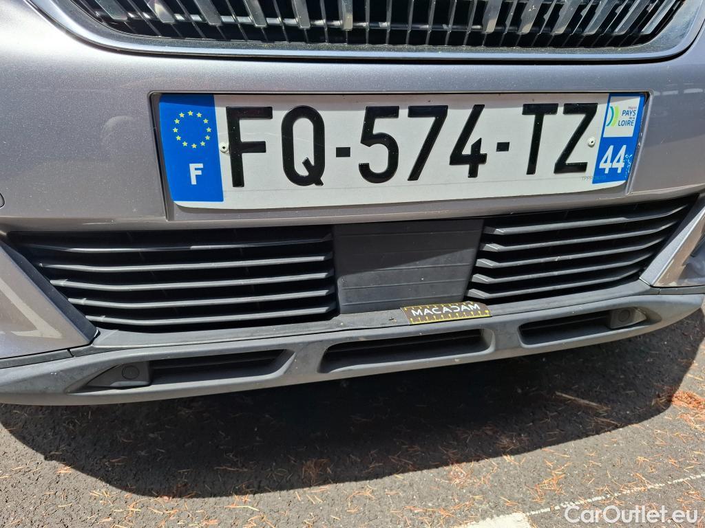  Peugeot  3008  Active Business 1.5 HDi 130CV BVA8 E6d #2