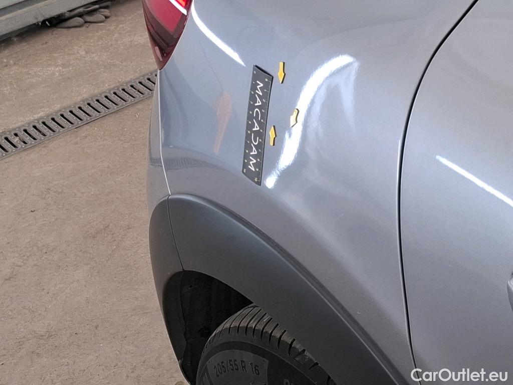  Citroen  C3  Plus 1.2 PureTech 80CV BVM5 6E #7