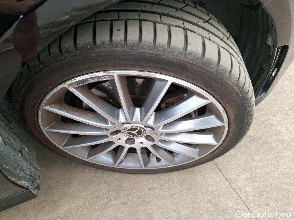  Mercedes  A-Klasse MERCEDES-BENZ Classe A Compact / 2018 / 5P / Berline A 250 e AMG Line 8G-DCT #36
