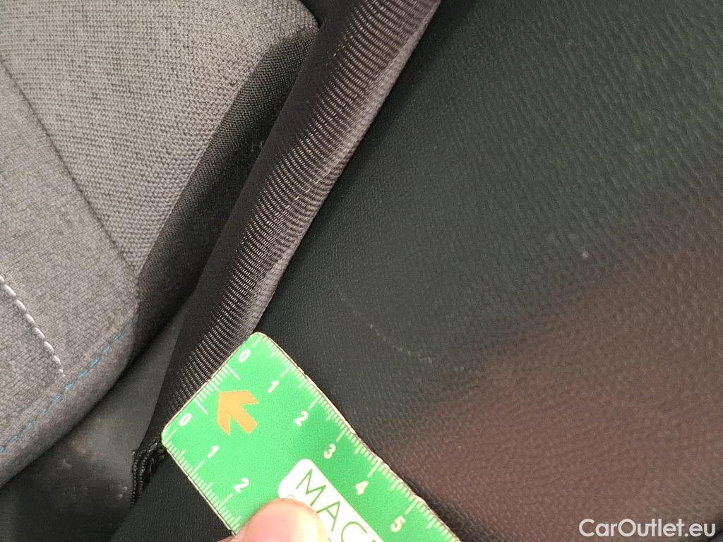  Citroen  C4  Berline e- Feel Pack 50kWh BVA #9