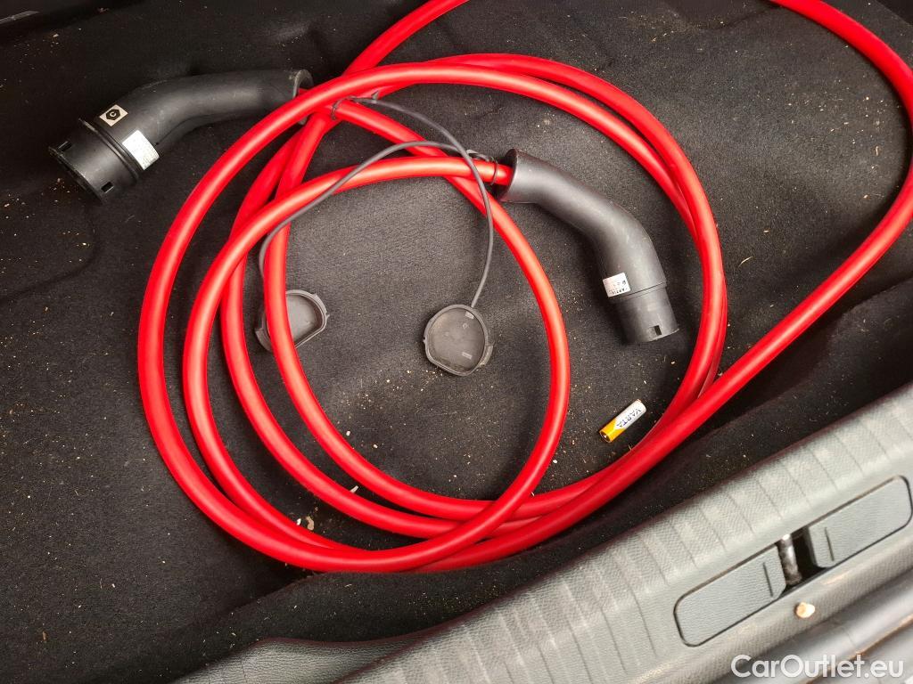  Citroen  C4  Berline e- Feel Pack 50kWh BVA #17