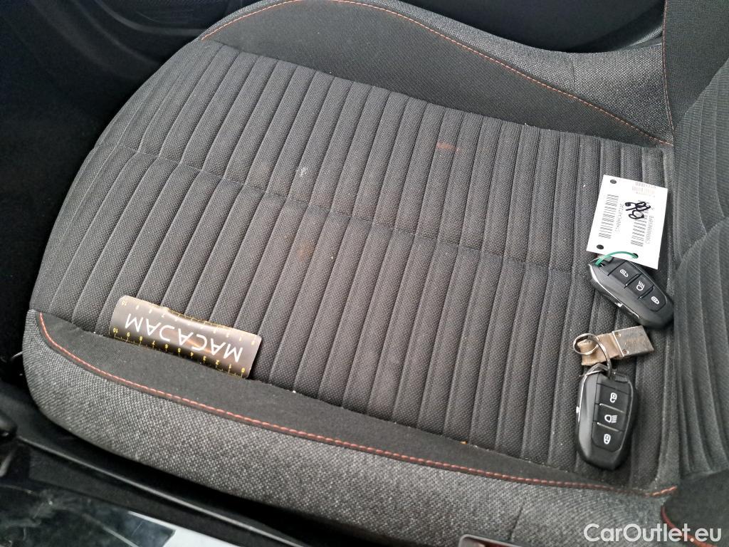  Peugeot  2008  (e-) Active Pack 50kWh BVA #76