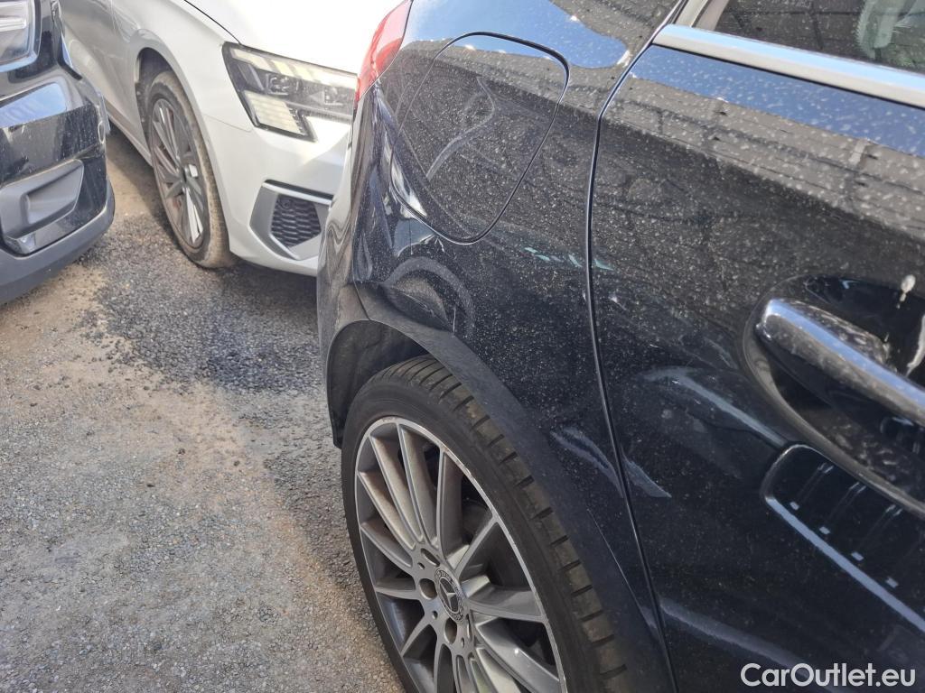  Mercedes  A-Klasse MERCEDES-BENZ Classe A Compact / 2018 / 5P / Berline A 250 e AMG Line 8G-DCT #45