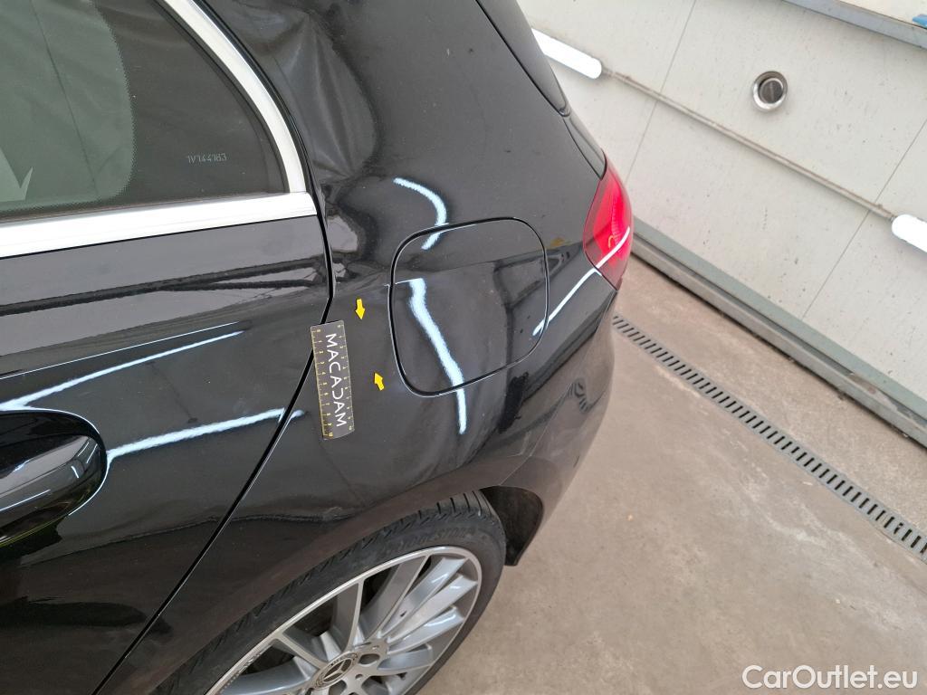  Mercedes  A-Klasse MERCEDES-BENZ Classe A Compact / 2018 / 5P / Berline A 250 e AMG Line 8G-DCT #7