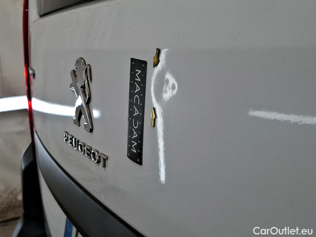  Peugeot  RIFTER  Active L1 1.2 PureTech 110 CV #31