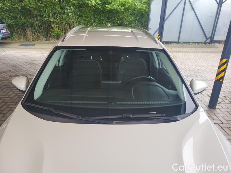  Ford  Focus   (CGE)(2018->) Foc.Kom.1.5EBl.120 Titanium #1