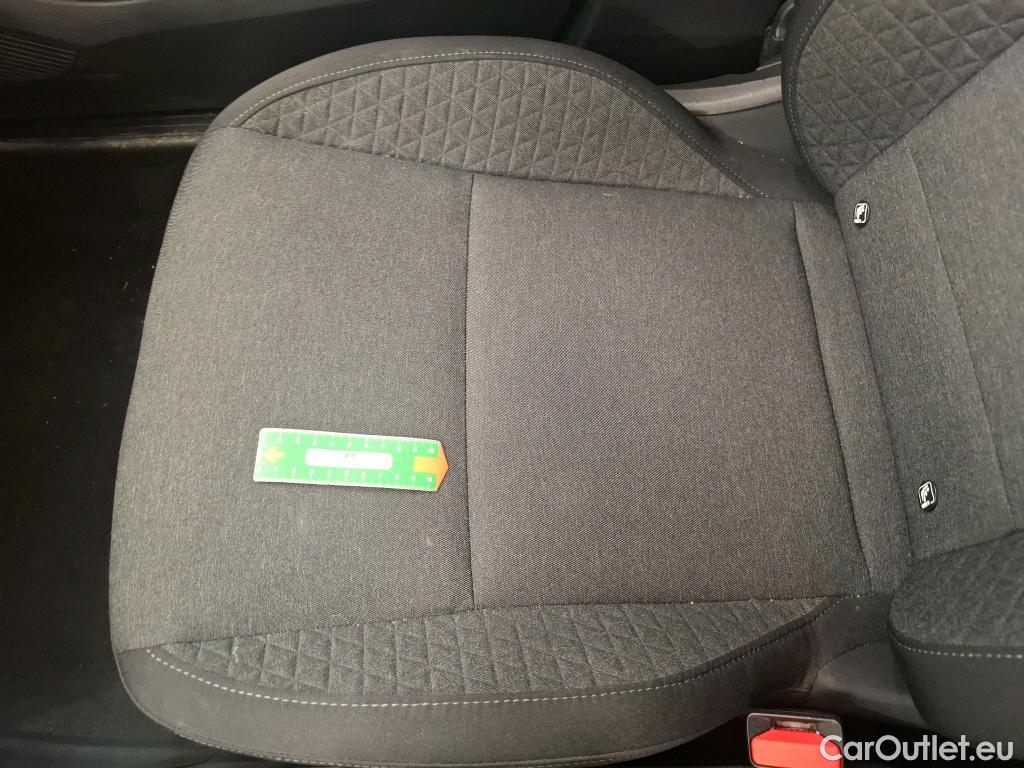  Renault  Clio  V Business 1.6 E-TECH Hybrid 140CV BVA6 E6d #22
