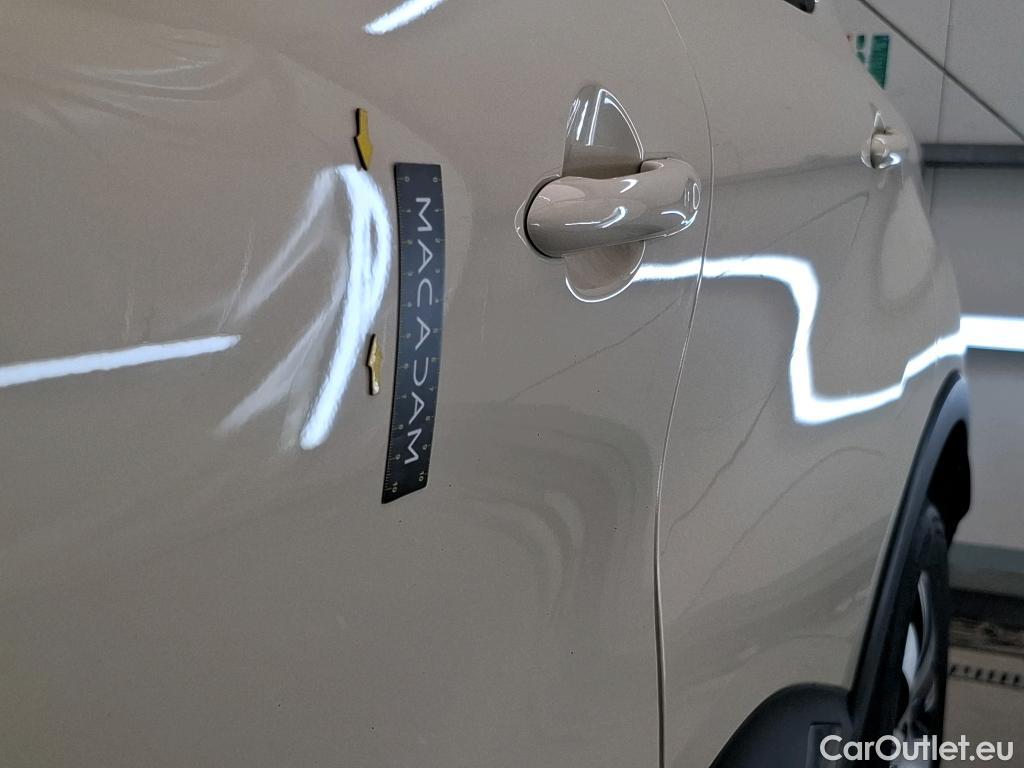  Renault  Captur  Business 0.9 TCe 90CV BVM5 E6 #7