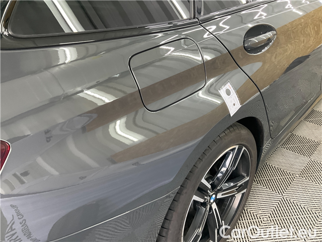  Bmw  Serie 3 320d Touring AT 5d #16