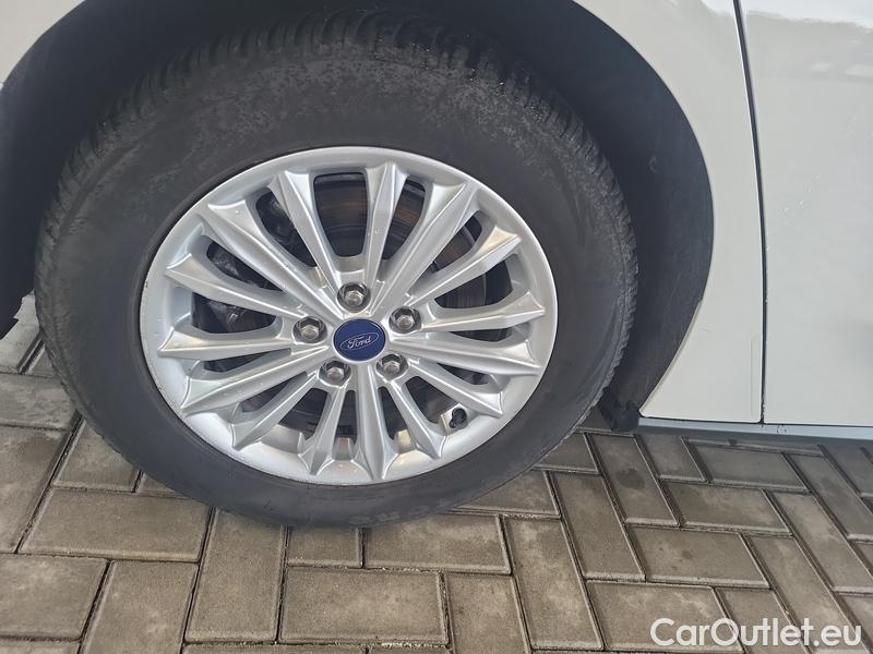  Ford  Focus   (CGE)(2018->) Foc.Kom.1.5EBl.120 Titanium #11