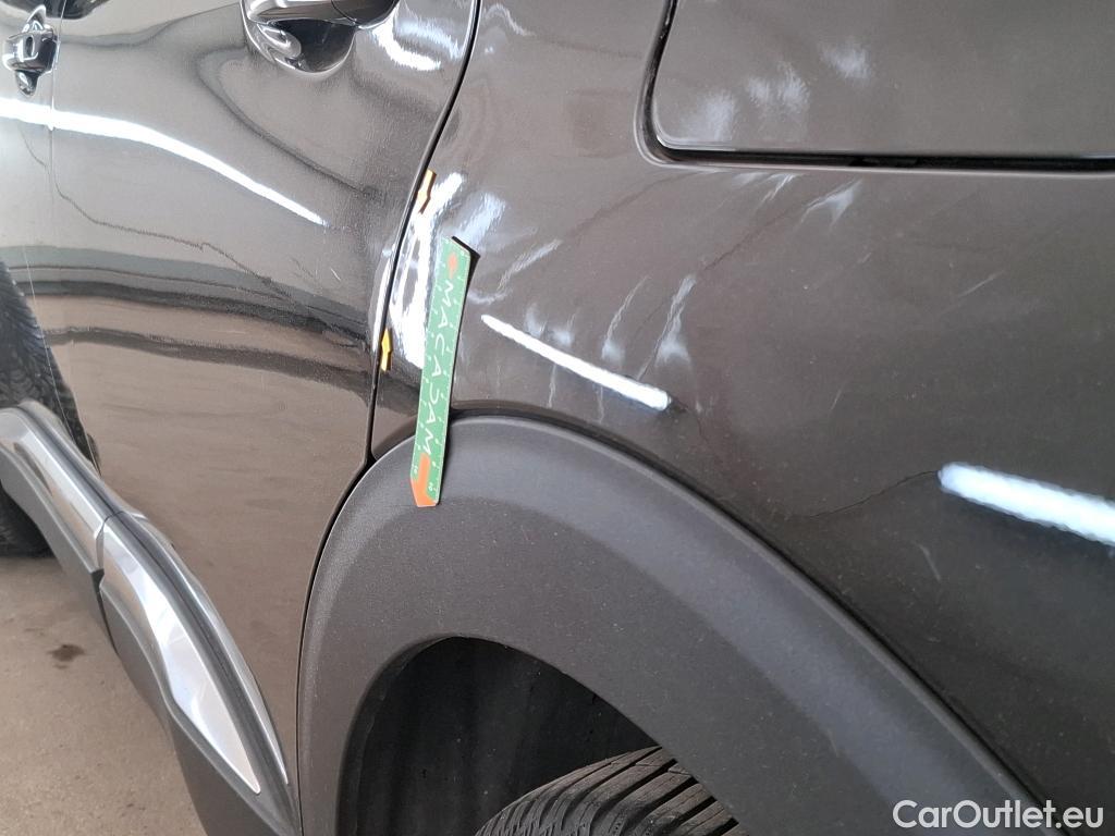  Peugeot  3008 PEUGEOT  / 2020 / 5P / SUV 1.6 HYBRID 225 E-EAT8 Allure Pack #8