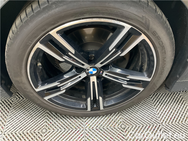 Bmw  Serie 3 320d Touring AT 5d #14