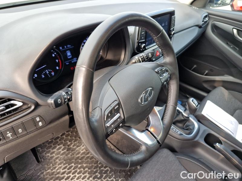  Hyundai  i30   cw (PD)(2017->)  kom.1.5T-GDI Smart 5d #6