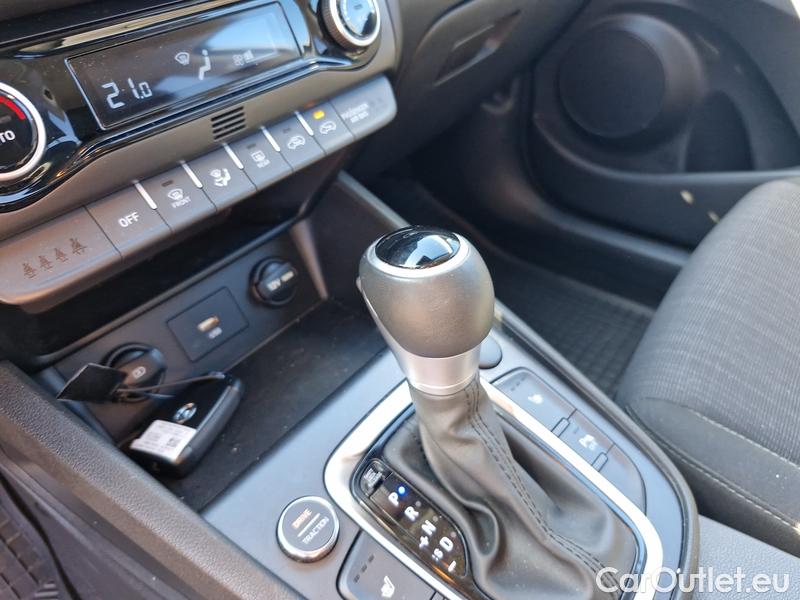  Hyundai  Konna Kona (SX2) (2023) Kona 1.6 T-GDI 145 Smart AT #11