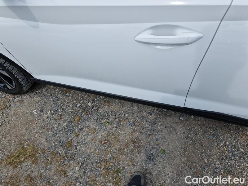  Hyundai  Bayon   (2021)  1.0 T-GDI Play 5d #6