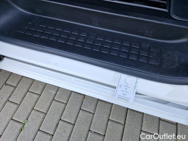  Opel  Zafira  Life Zaf.L.2.0CDTi 130 L1 Elegance #26