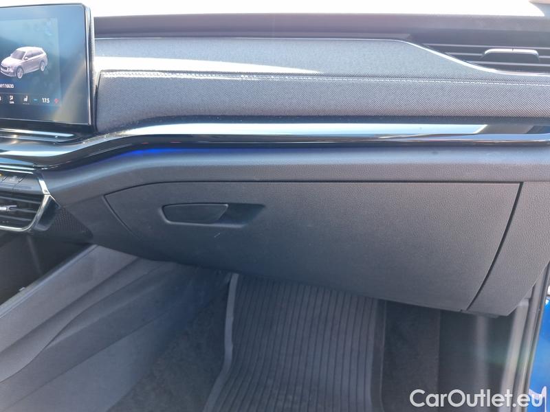  Skoda  Octavia  Combi (NX3)(2020) Oct.Combi 2.0TDI 110 Style #14