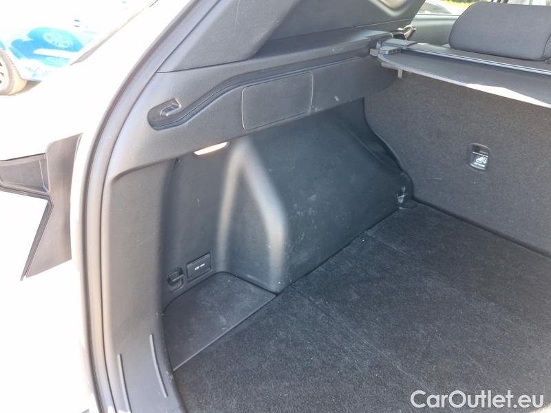  Hyundai  Tucson   (NX)(2020) Tucs.1.6 T-GDI 110 Smart AT #12