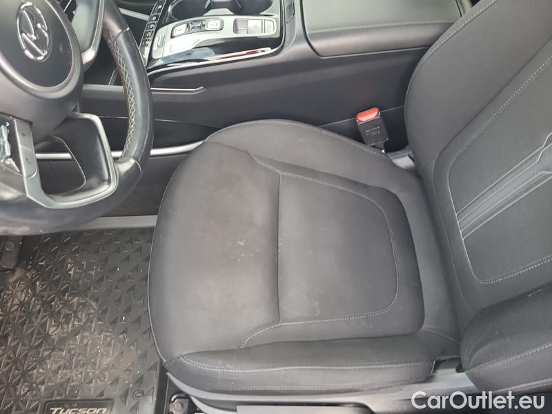  Hyundai  Tucson   (NX)(2020) Tuc.1.6 HEV 169 Smart AT #7