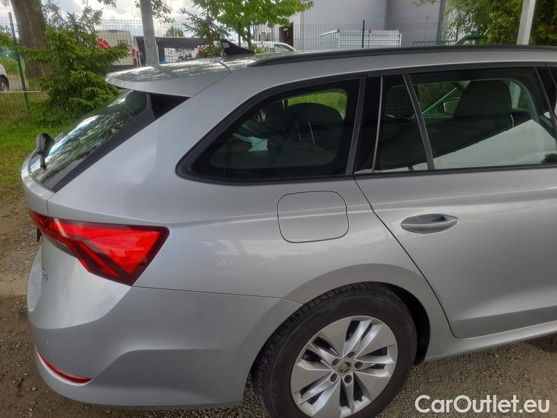  Skoda  Octavia  Combi (NX3)(2020) Oct.C.2.0TDI 110 4x4 Ambit AT #9