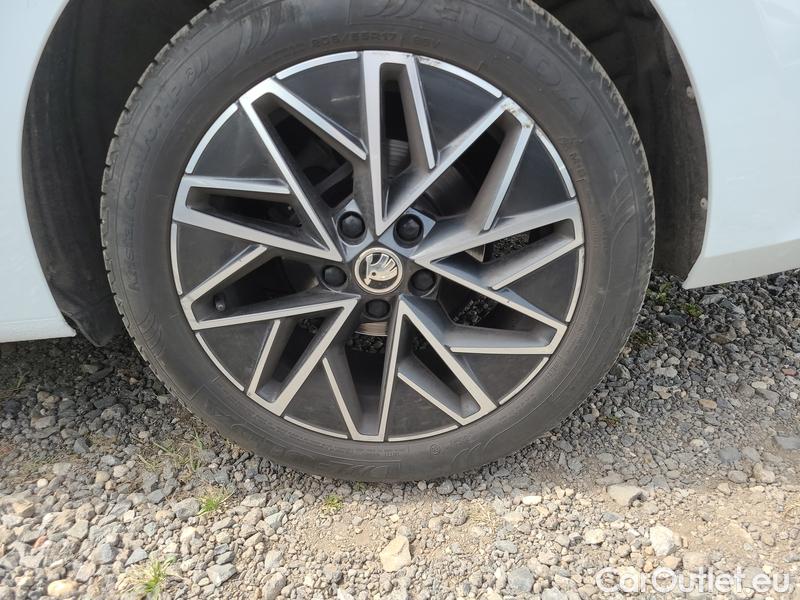  Skoda  Octavia  Lim. (NX3)(2020)  2.0TDI 85 Style 5d #10