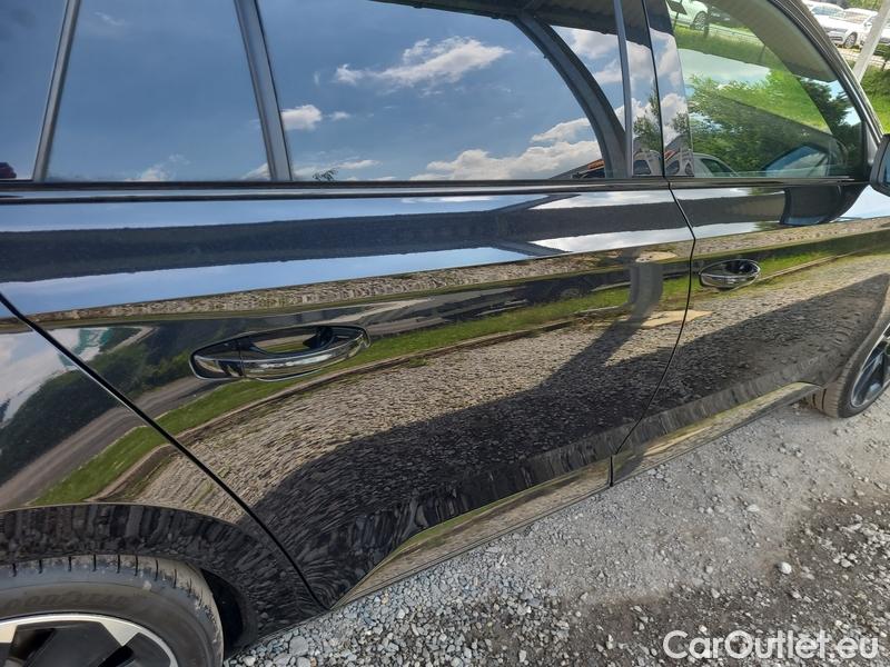  Skoda  Superb  Combi (3V5)(2015) Sup.c.2.0TDI 147 SportLi Aut #16