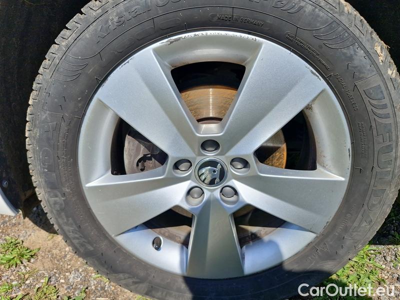  Skoda  Scala  (NW) (2019)  1.0 TSI 81 125 LET #2