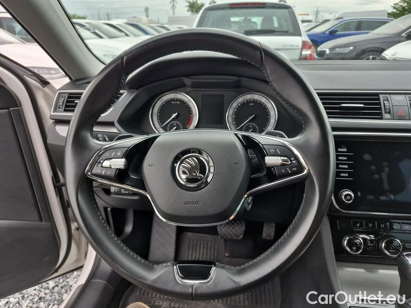  Skoda  Superb  Combi (3V5)(2015) Su.C.2.0TDI 147 4x4 Style Aut #7