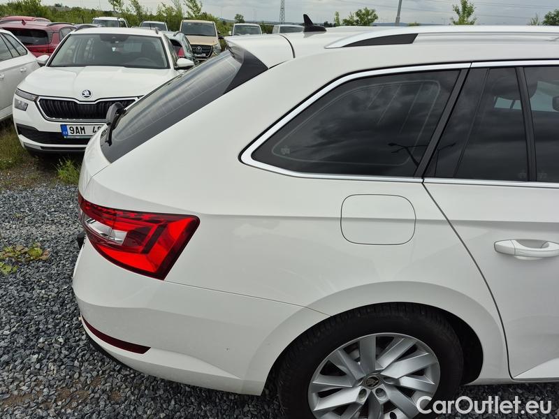  Skoda  Superb  Combi (3V5)(2015) Su.C.2.0TDI 147 4x4 Style Aut #17