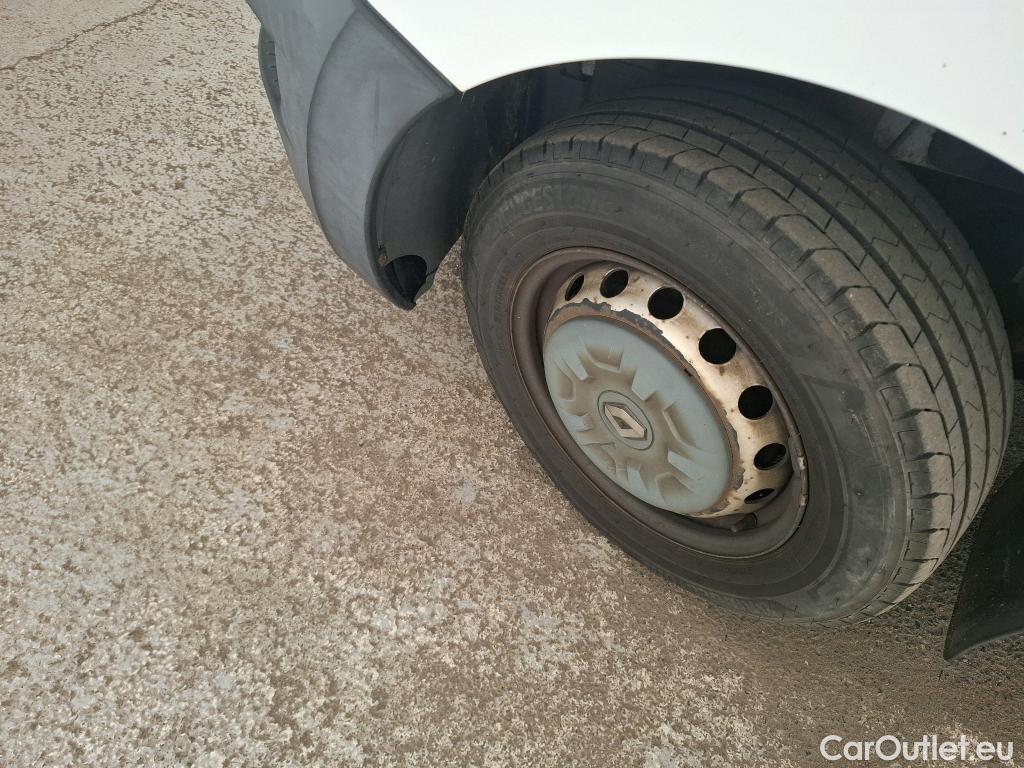  Renault  Master  III Fourgon L2H2 3 3 Grand Confort dCi 130CV BVM6 E6 #18