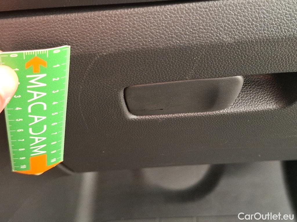  Renault  Trafic  Fourgon L1H1 2T8 Confort 2.0 dCi 110CV BVM6 E6d #21