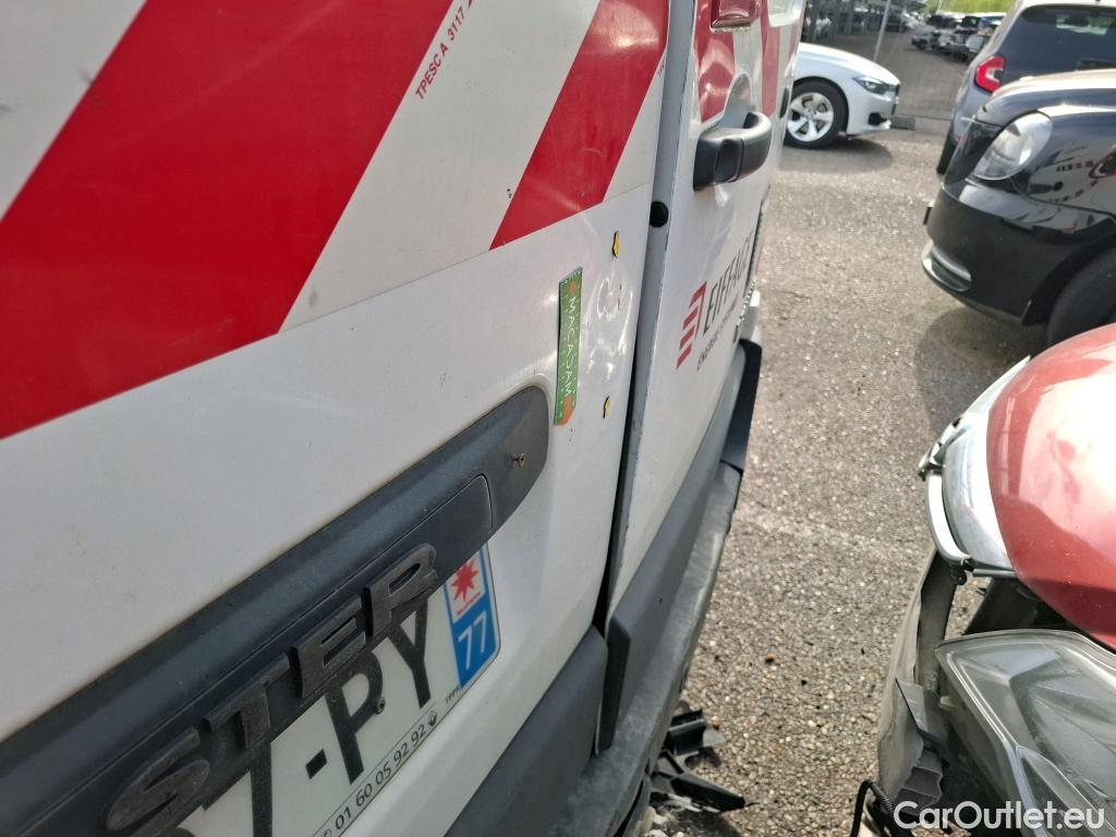  Renault  Master  Fourgon L3H2 3 5 Grand Confort dCi 135CV BVM6 E6dT #17