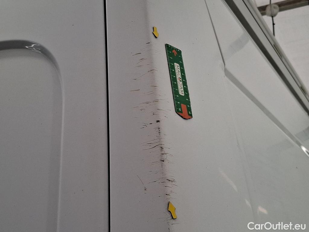  Renault  Master  III Fourgon L2H2 3 3 Grand Confort dCi 130CV BVM6 E6 #21