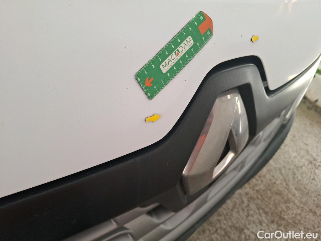  Renault  Master  III Fourgon L2H2 3 3 Grand Confort dCi 130CV BVM6 E6 #14