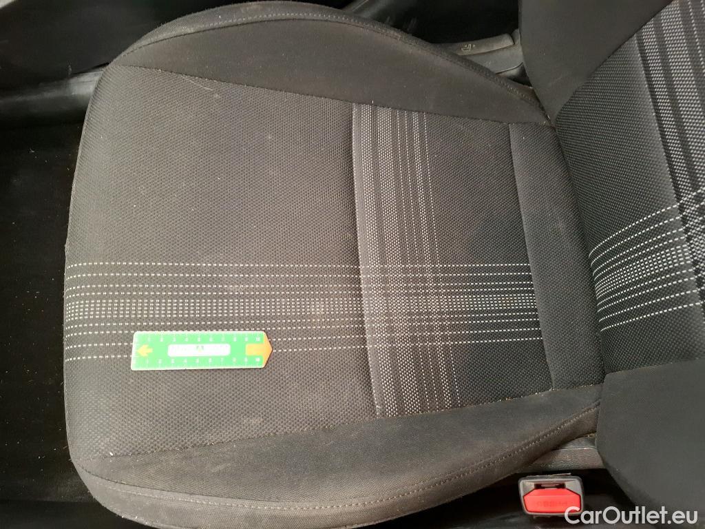  Hyundai  i20  Initia 1.2 85CV BVM5 E6d / TRANSFO VP/VF #31