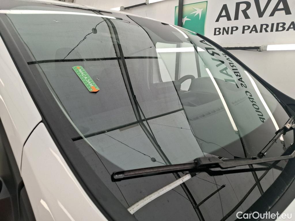  Renault  Trafic  Fourgon L1H1 2T8 Confort 2.0 dCi 110CV BVM6 E6d #18