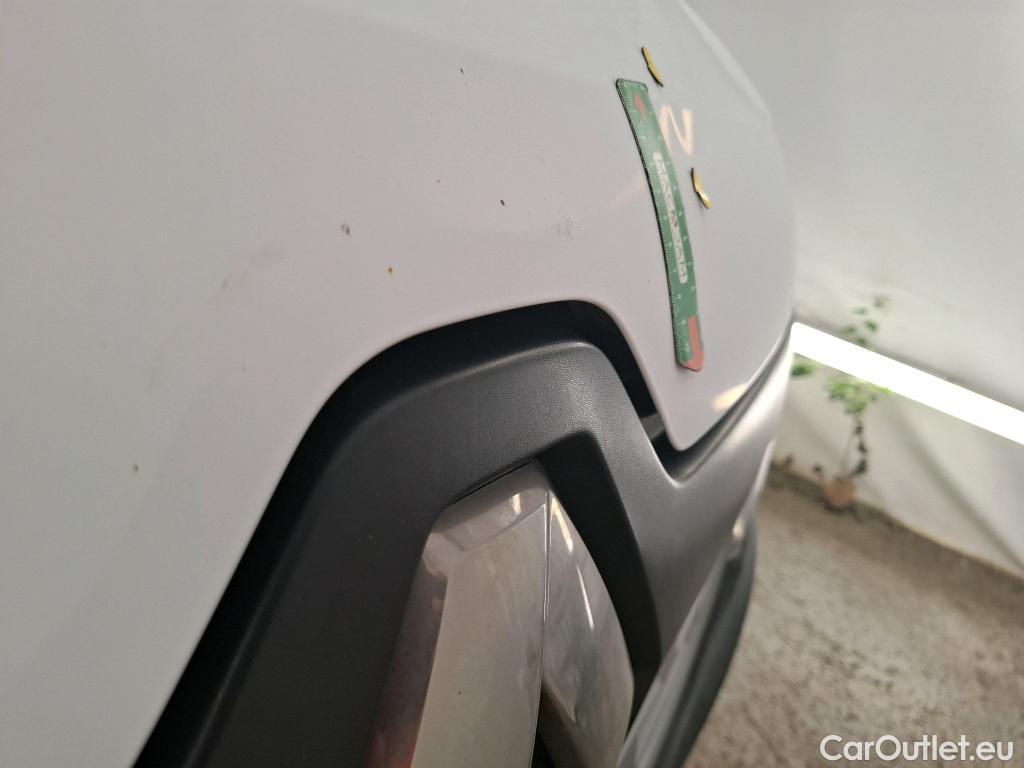  Renault  Master  III Fourgon L2H2 3 3 Grand Confort dCi 130CV BVM6 E6 #15