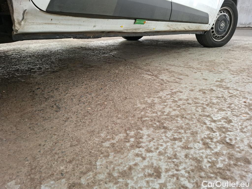  Renault  EXPRESS Kangoo  Confort 1.5 dCi 95CV BVM6 E6d #13