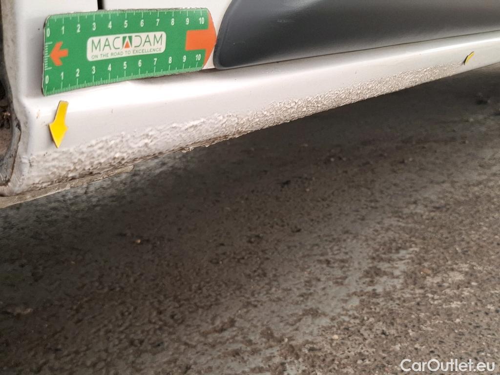  Peugeot  Expert  Fourgon Premium L1 1.5 HDi 120CV BVM6 E6d #13