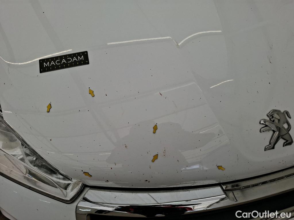  Peugeot  208 PEUGEOT  Affaire / 2015 / 5P / Berline &BlueHDi 100 €6.c S&S PREMIUM #9