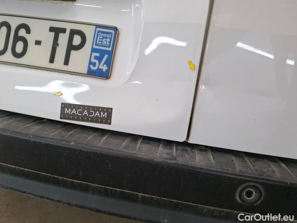  Renault  Kangoo  Express Maxi Extra (Série Spéciale) 1.5 #4