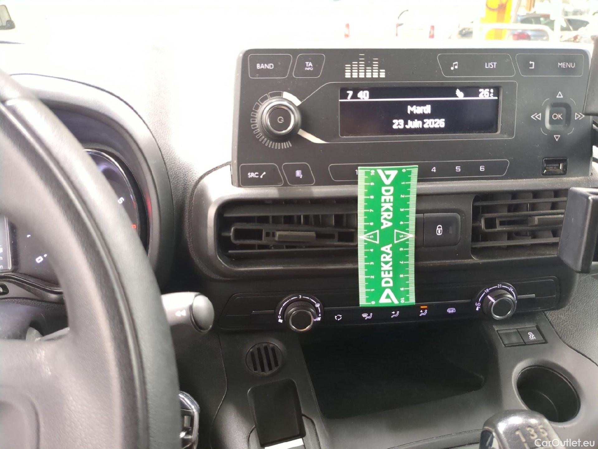  Citroen  Berlingo  Fourgon Club M 650 1.5 BlueHDi 75CV BVM5 E6dT #2