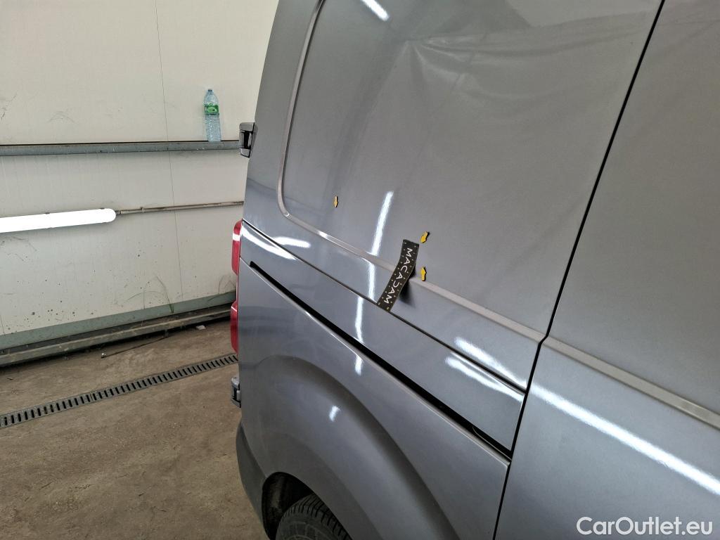  Opel  Vivaro OPEL  / 2019 / 4P / Fourgon tôlé -e 200 L1 Pack Clim #32