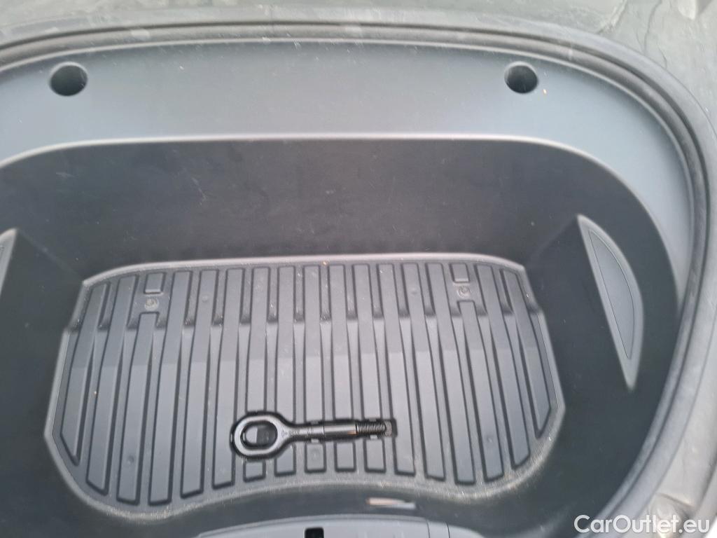  Tesla  Model 3 TESLA  / 2018 / 4P / Berline Grande Autonomie #32