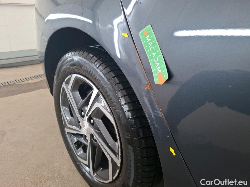  Hyundai  i30  cw Business 1.6 CRDi 115CV BVM6 E6d #4