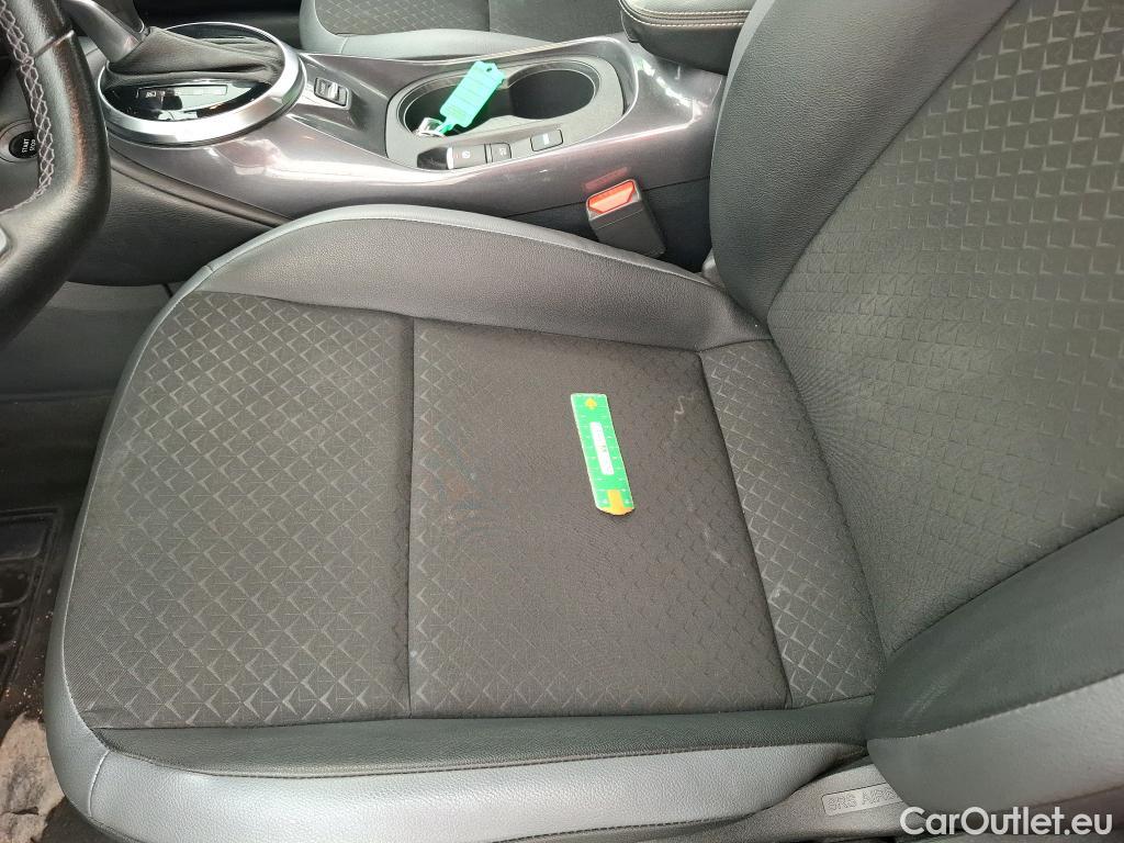  Nissan  Juke NISSAN  / 2019 / 5P / Crossover Hybrid 145 Business+ #32