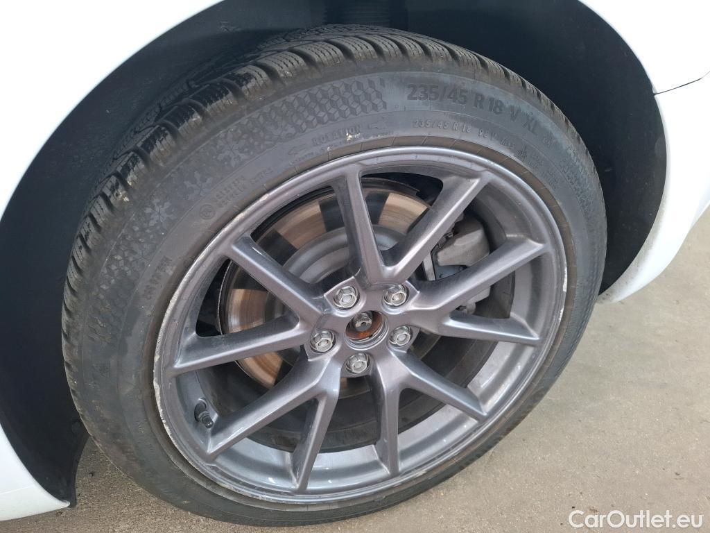  Tesla  Model 3 TESLA  / 2018 / 4P / Berline Grande Autonomie #37