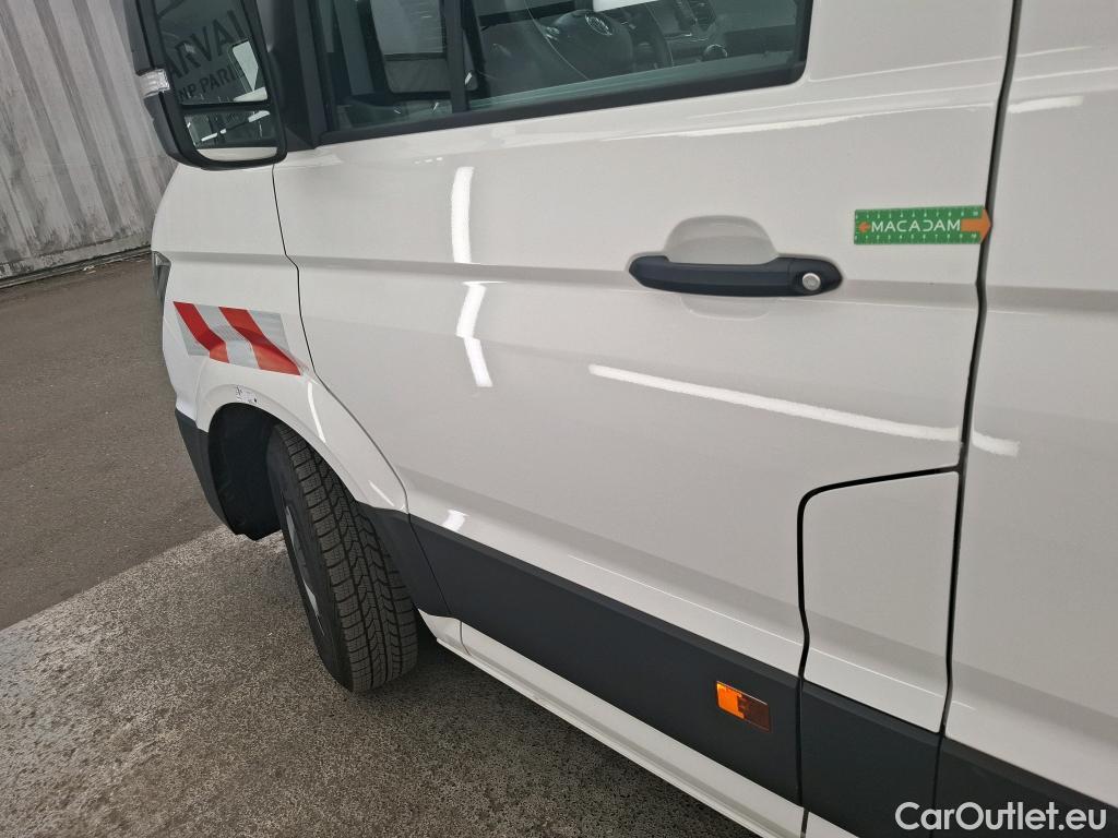  Volkswagen  Crafter  Fourgon Fourgon 35 mittlerer Radstand mit Hochdach FWD 2.0 140CV BVM6 #12