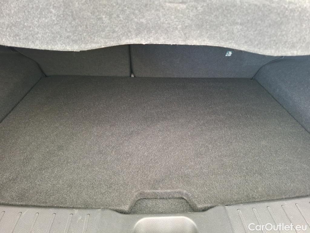  Nissan  Juke NISSAN  / 2019 / 5P / Crossover Hybrid 145 Business+ #31
