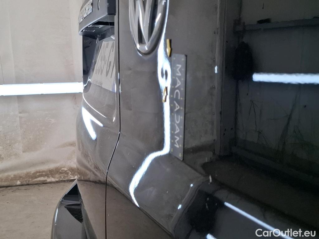  Volkswagen  Transporter VOLKSWAGEN  / 2019 / 4P / Fourgon tôlé 2.0 TDi 150 DSG7 L1H1 Business Plus #19